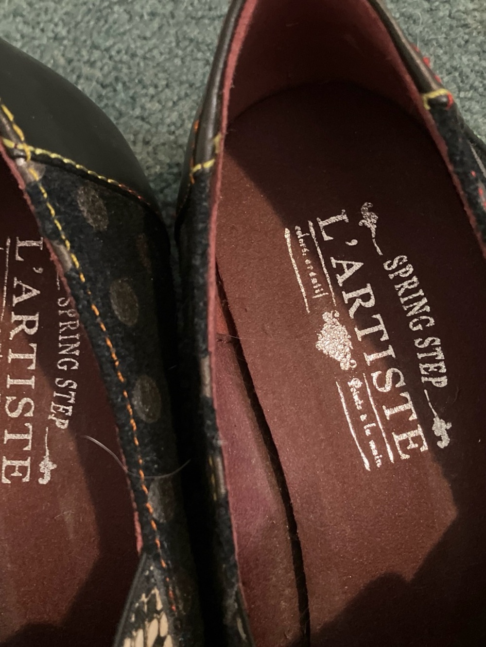 L'artiste Black Loafers with Brown Polka Dots and Tassels - Picture 4 of 5